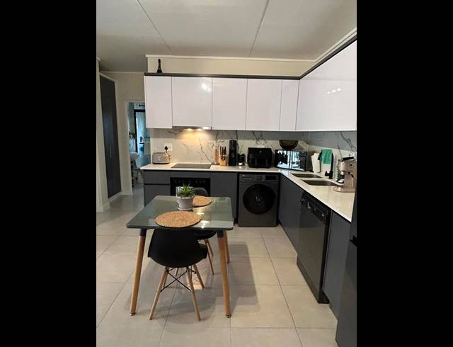 2 BEDROOM PROPERTY TO RENT IN THE HUNTSMAN